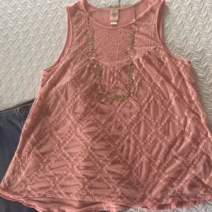 Coral lace front tank